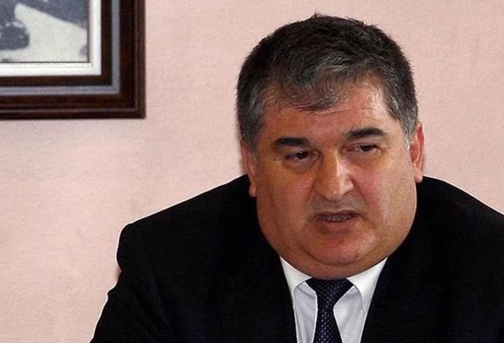 Toplu Konut İdaresi Başkanlığı (TOKİ) tarafından yürütülen sosyal konut kura çekimleri planlandığı gibi devam ediyor. Toplu Konut İdaresi (TOKİ) tarafından yürütülen "Yüzyılın Konut Projesi" kapsamında kura sırası Ankara’ya geldi. 29 Aralık 2025’te başlayan kura sürecinde, 75 ilde toplam 331. 833 konut için hak sahipleri belirlenmiş durumda. Bugün, TOKİ Ankara kura çekimi heyecanla gerçekleştiriliyor. Toplu Konut İdaresi Başkanlığı tarafından, Çevre, Şehircilik ve İklim Değişikliği Bakanlığı koo