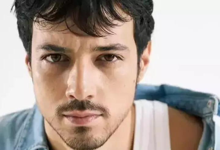 Mert Yazıcıoğlu’nun yeğeniyle paylaşımı olay oldu! Sanal medya bu kareleri konuşuyor