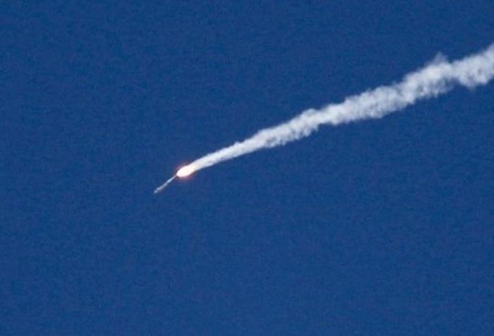 Güney Kıbrıs Rum Yönetimi (GKRY) hava sahasını kapattı