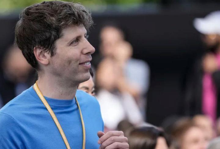 Apple, uzun süredir beklenen ucuz MacBook ile pazarı hareketlendirmeye hazırlanıyor. Şirket özellikle Windows kullanıcılarını kendi tarafına çekmeyi hedefliyor.1