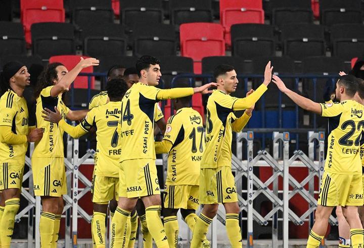 Anadolu Efes, yıldız oyuncusu Shane Larkin’in sahalardan uzak kalacağı süreyi duyurdu.3