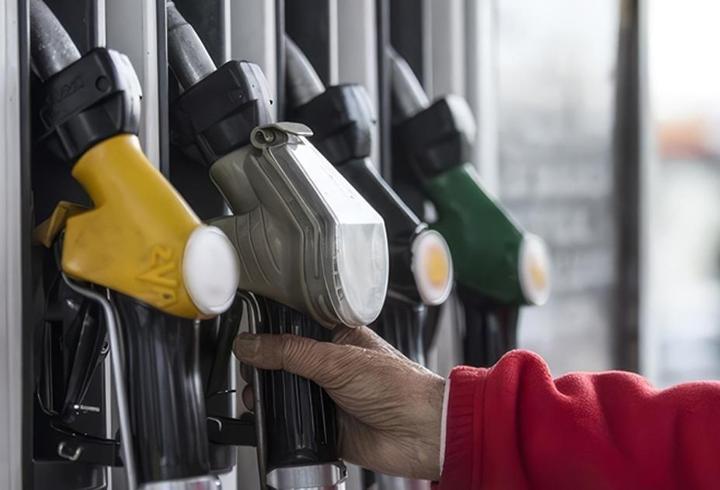 SON DAKİKA | Eşel mobil sistemi devreye alındı! Akaryakıt fiyatlarındaki artışta yükü devlet üstlenecek