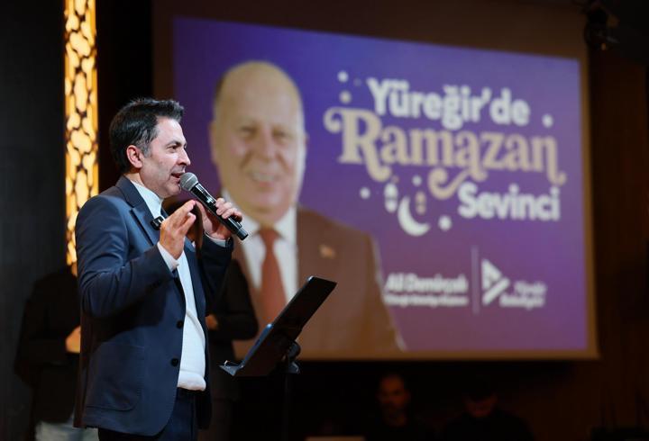 Yüreğir'de Abdurrahman Önül konseri