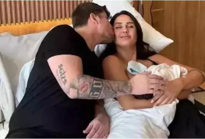 Survivor Sahra ve oğlu Pamir'den yeni kareler! Doğum sonrası fit haliyle dikkat çekti