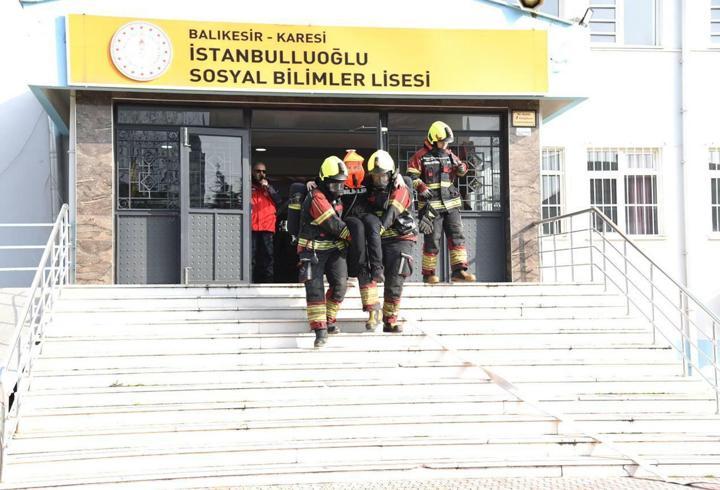 Balıkesir'de deprem tatbikatı