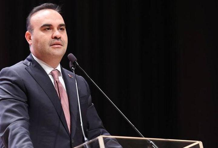 Son dakika haberine göre; MİT'in istihbari çalışmaları sonucu Suriye'nin başkenti Şam'da sabotaj eylemleri düzenlemeye hazırlanan terör örgütü DEAŞ'a bağlı hücre çökertildi, 3 DEAŞ'lı yakalandı1