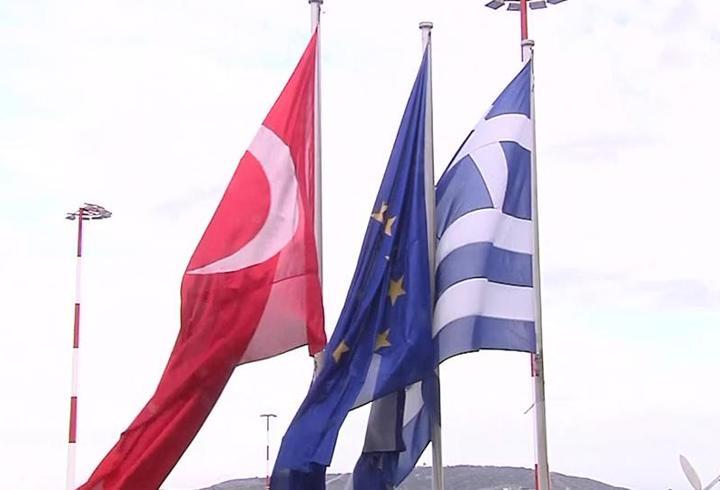 Atina'dan İran bahanesiyle adaya silah