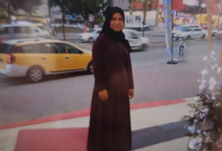 Tartıştığı eşini boğdu