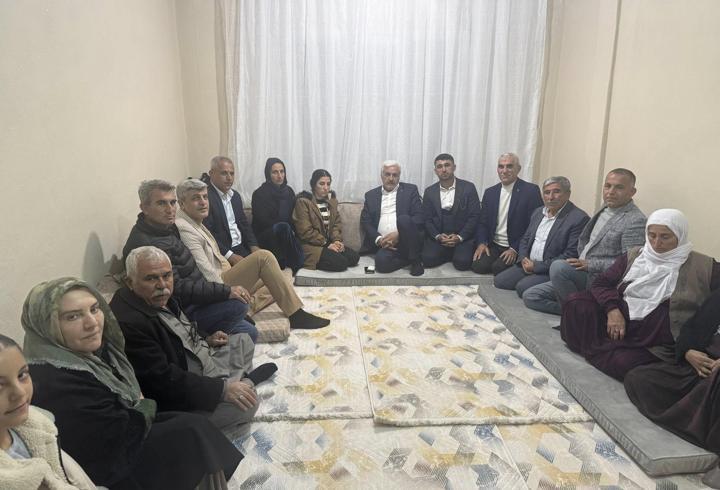 Mardin'de arabuluculuk sonuç verdi: Aileler el sıkıştı