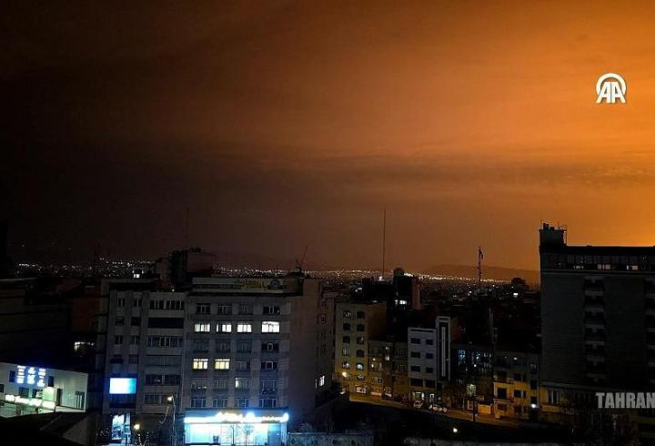 SON DAKİKA... Tahran'da peş peşe patlamalar!