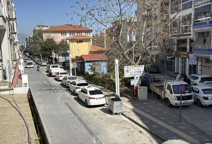 Manisa'da 3.9 büyüklüğünde deprem
