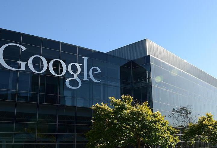 Denizli’de saat 19.30’da 3.7 büyüklüğünde bir deprem meydana geldi.

1