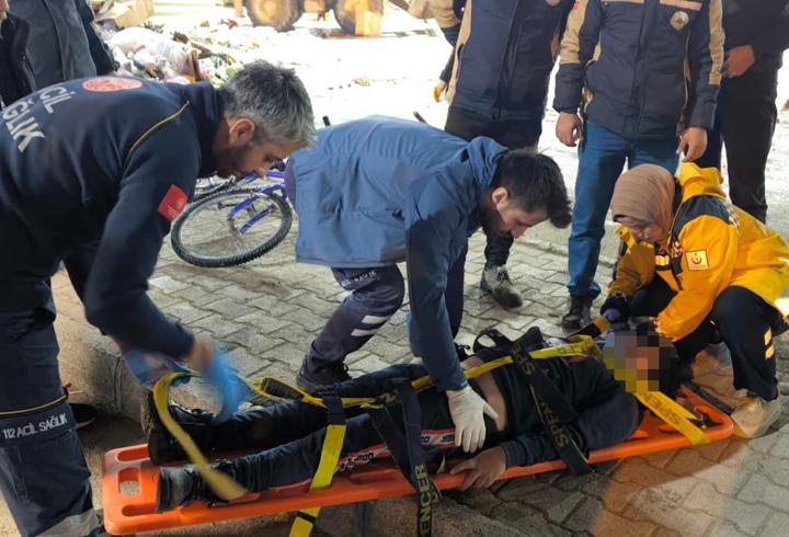 Suriyeli çocuk kavgada yaralandı