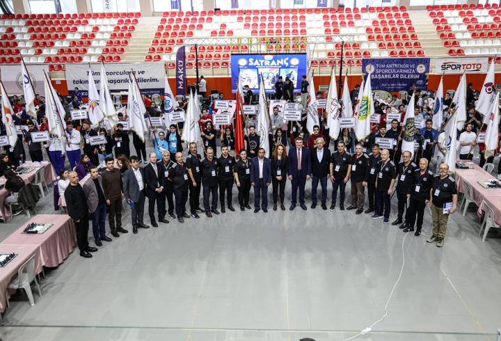 Üniversiteler Arası Satranç Türkiye Şampiyonası başladı