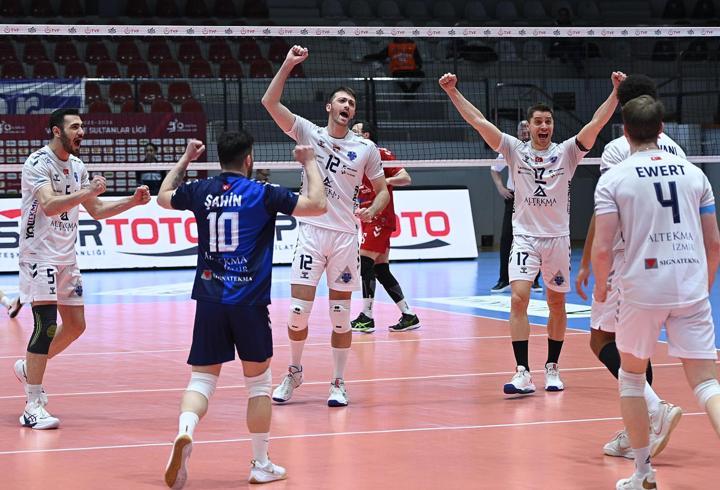 Altekma final için İzmir'de rövanşa çıkıyor