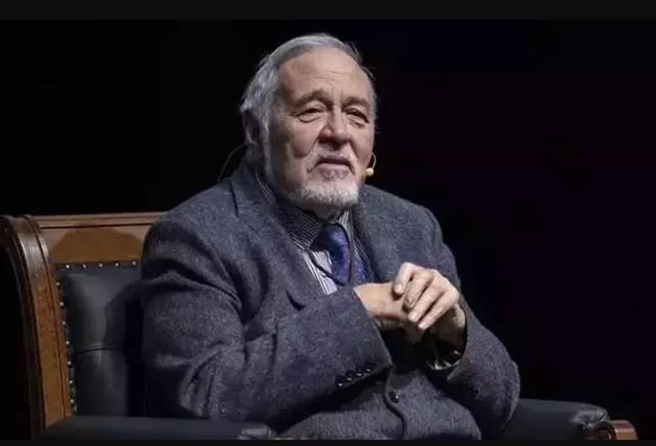 İlber Ortaylı hastaneye kaldırıldı! 5 gündür yoğun bakımda