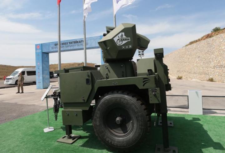 İstanbul Büyükşehir Belediyesi’ne yönelik “yolsuzluk” iddiasıyla aralarında İBB Başkanı Ekrem İmamoğlu’nun da bulunduğu 107’si tutuklu 7’si firari 5’i müşteki-sanık olmak üzere toplam 407 sanık hakkında açılan davanın görülmesine dördüncü günde devam edildi. 1