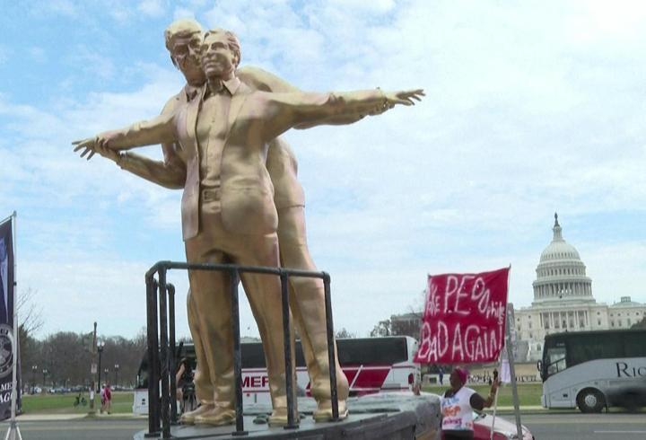 İran’ın füze mesajından sonra ABD’de şok hamle: Trump–Epstein heykeli yeniden dikildi