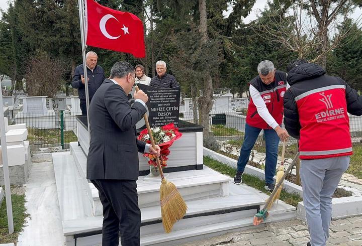Edirne’de şehit kabirlerinde ‘temizlik’ seferberliği