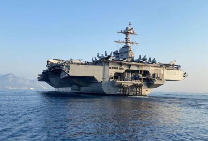 ABD uçak gemisi Gerald R. Ford'da yangın çıktı