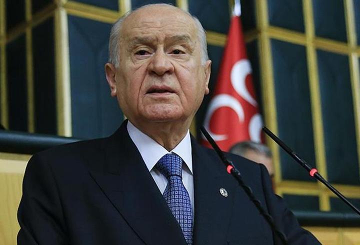 Kuşadası Belediye Başkanı Ömer Günel, sabah saatlerinde, polisin düzenlediği operasyonla gözaltına alındı. 1