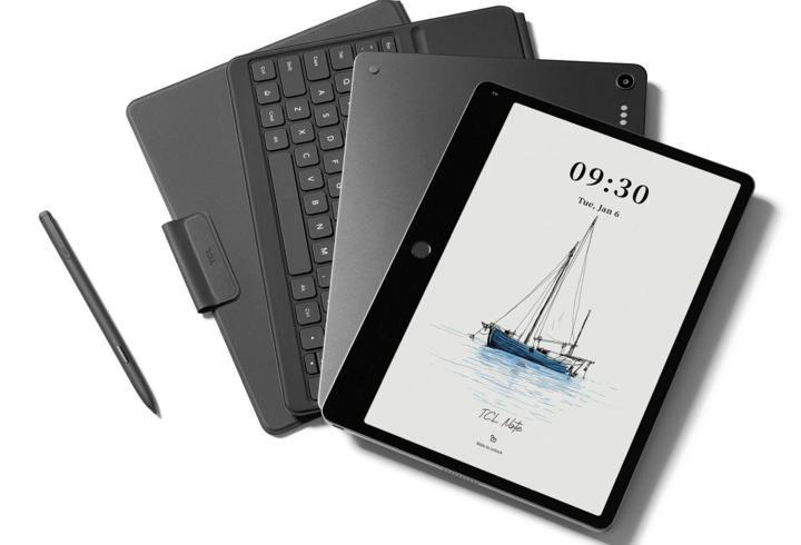 TCL’den tablet şovu