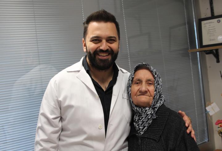 Karın ağrısı şikayeti ile gittiği hastanede kanser olduğunu öğrendi, erken teşhisle sağlığına kavuştu