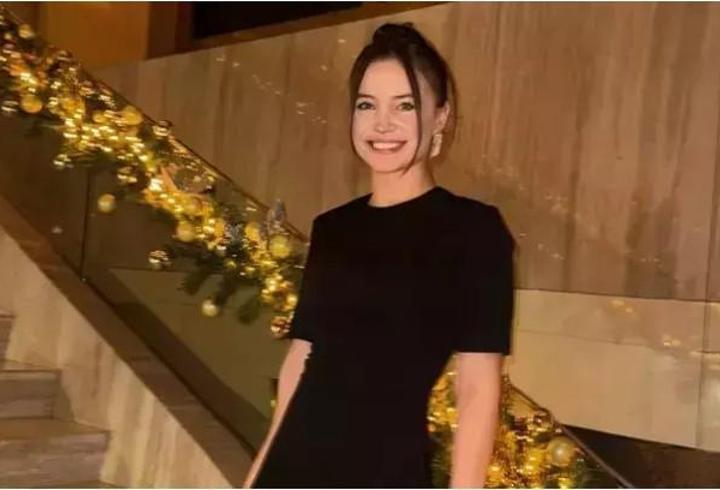 Yağmur Yüksel yeni imajıyla gündemde! Saçlarını koyulaştırdı