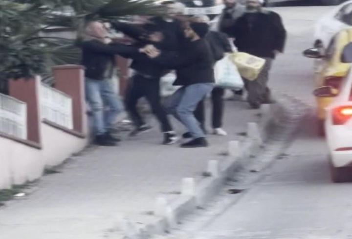 İstanbul- Eyüpsultan’da yol verme kavgası; taksi şoförünü darbeden 4 kişiye 726 bin lira ceza