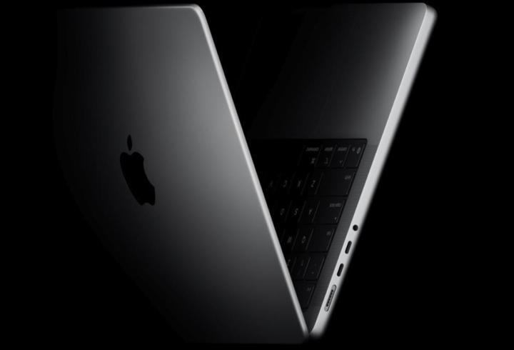 Dokunmatik ekranlı ilk Mac