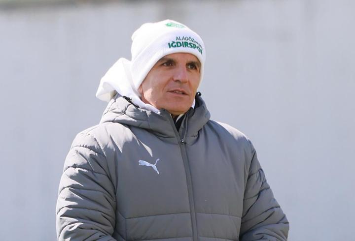 Iğdır FK Teknik Direktörü Kenan Koçak, mağlubiyetin ardından istifa etti
