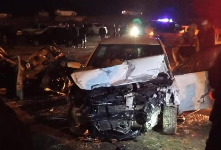 Batı Akdeniz'in batısında yarın rüzgarın fırtına şeklinde esmesi bekleniyor.
1