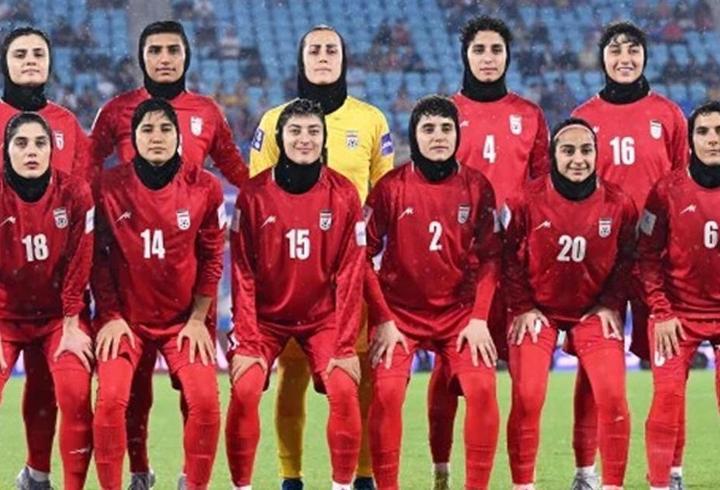 İltica krizinde yeni gelişme: İran 'geri dönün' çağrısı yapmıştı: Kadın milli takımından