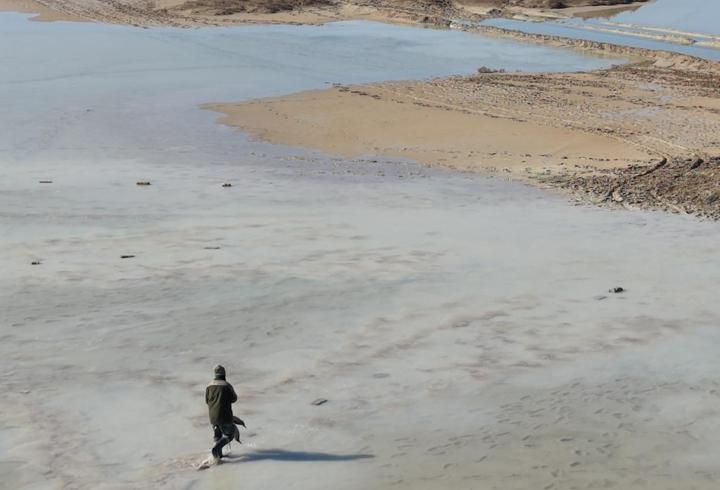 Kaçak avcılar doğa koruma ekiplerine ateş açtı, o anlar dron kamerasında
