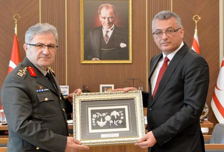 KKTC Cumhurbaşkanı Erhürman, Kara Kuvvetleri Komutanı Orgeneral Tokel'i kabul etti