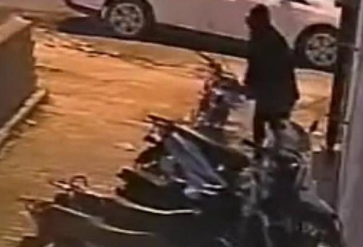 Son taksitini ödediği motosikleti çalındı, hırsızlık kamerada