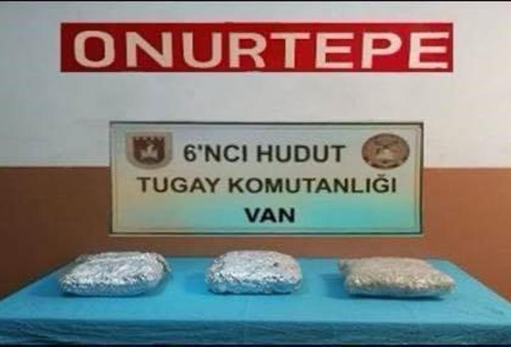 MSB: Van hudut hattında 4 kilo 60 gram uyuşturucu ele geçirildi