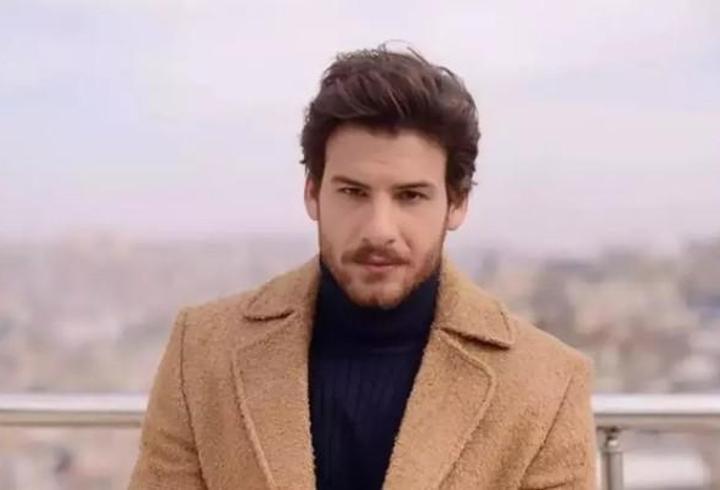 Mustafa Mert Koç’tan şaşırtan itiraf: “İlk aşkım yakın arkadaşımla evlendi”