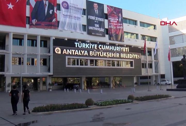 Antalya Büyükşehir'de yolsuzluk davasında ilk duruşma görüldü