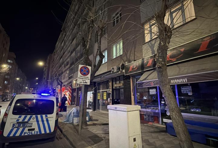 Yalnız yaşadığı evinde ölü bulundu