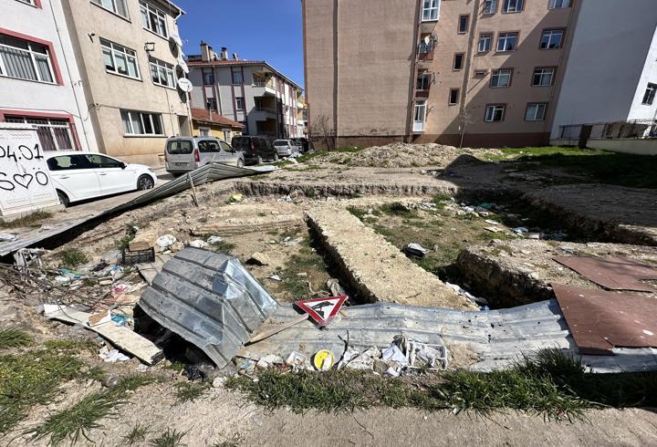Satın aldığı arsada tarihi cami kalıntıları çıktı: Mağduriyetim giderilsin