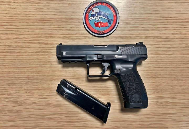 Aranan 20 kişi yakalandı