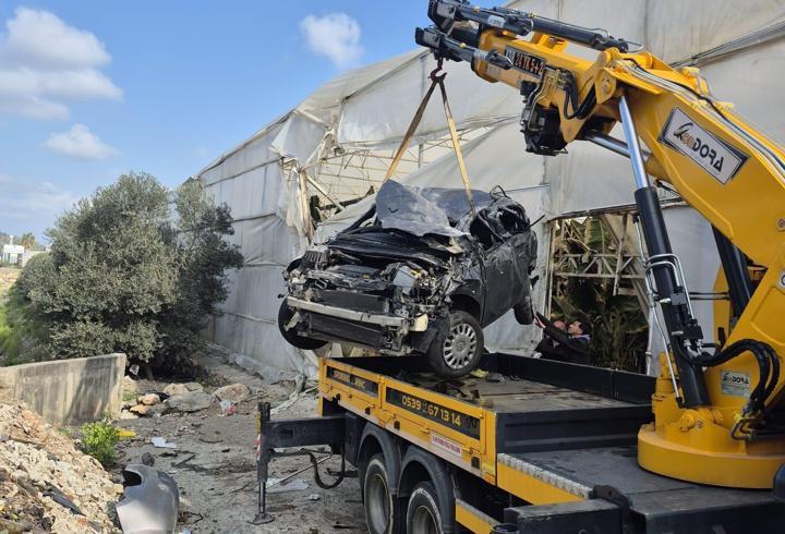 Otomobil seraya uçtu: 1 ölü, 1 yaralı