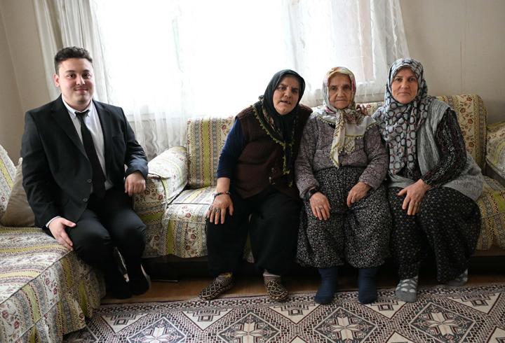 Manisa'da 600 aile 'Ben Buradayım' projesiyle sevdiklerini anlık takip edebiliyor