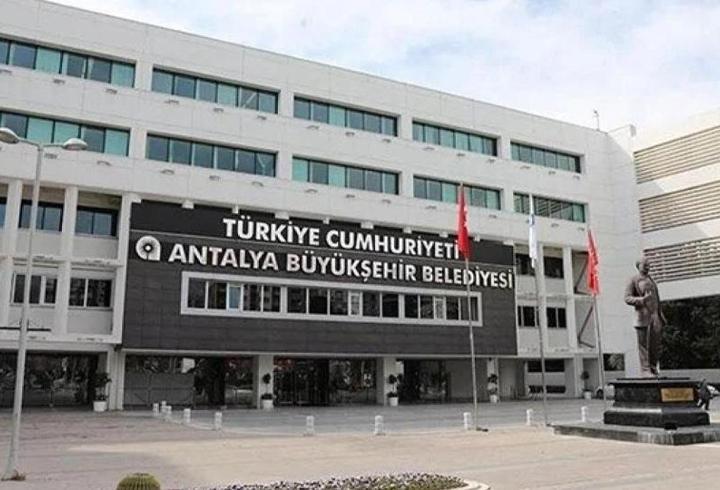 Antalya'da belediyelerin SGK borcu 6 milyar TL'yi aştı