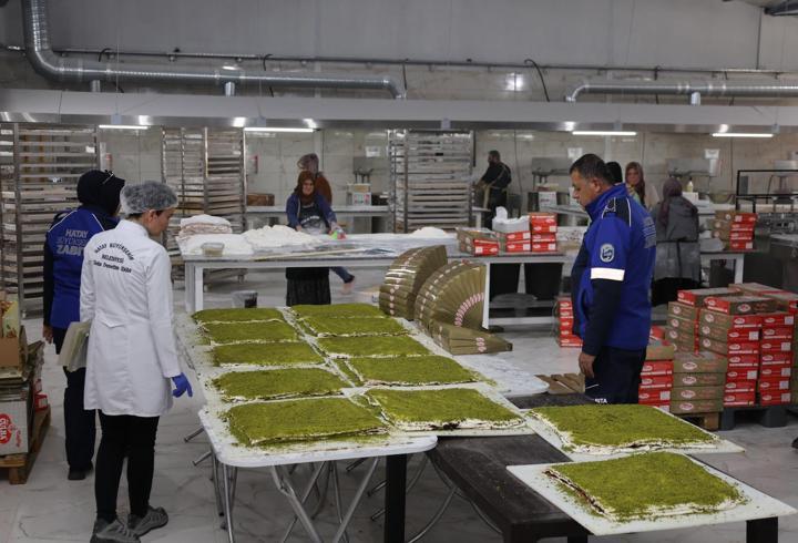 Hatay’da zabıta ekiplerinden bayram öncesinde sıkı denetim