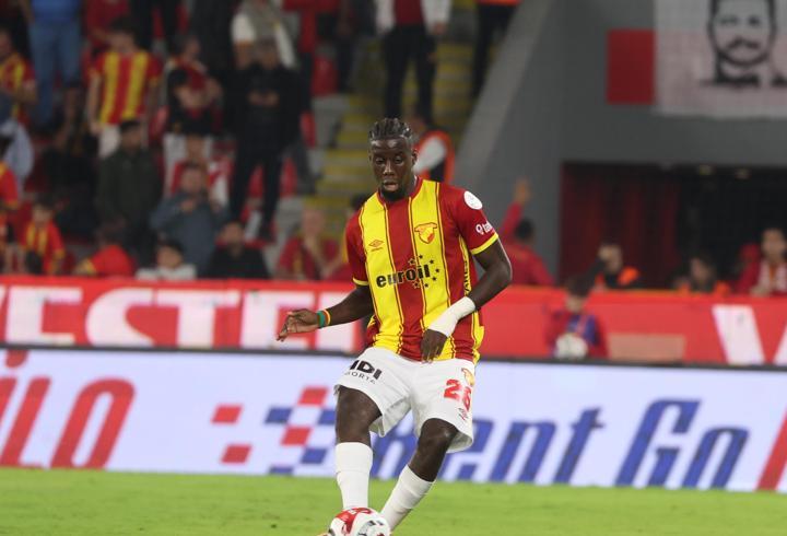 Göztepe'de Bokele kendini affettirdi