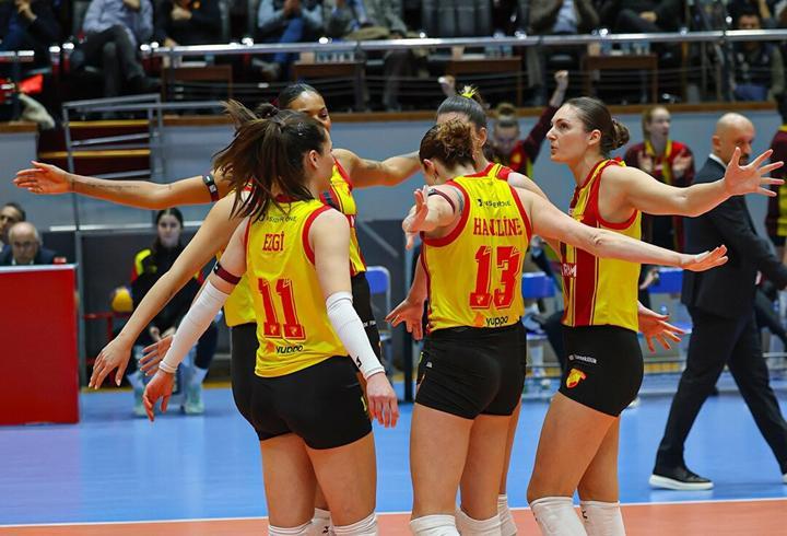 Göztepe branşlarıyla zirvede