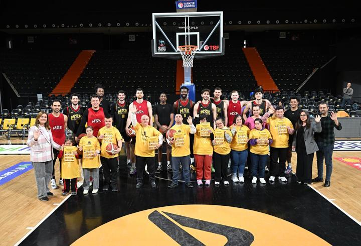 Mersin’de Down sendromlu çocuklar, MSK ile buluştu