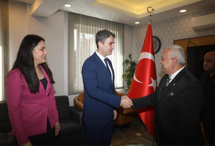 Bucak’ta protokol bayramlaştı